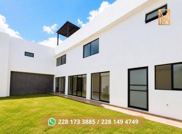 Casa de 3 habitaciones, Xalapa · Casa con Amplio Jardin Zona Animas Xalapa