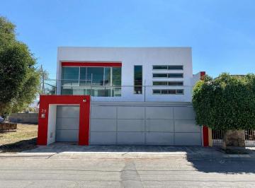 5e8aa30a99209b58b7a05118b0d310dfb53848c9e240f1380f5611f97aa141ef · Casa en Jardines de Santa Anita