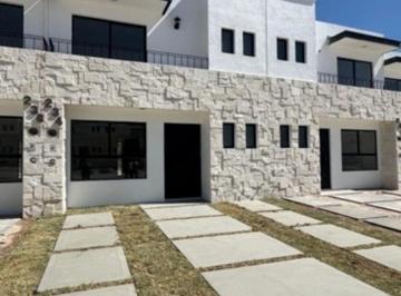 Casa de 2 habitaciones, León · Casa en Renta en Residencial Candora