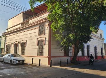 Casa de 3 habitaciones, Guadalajara · Casa Remodelada y Amueblada en Centro de Guadalajara