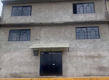 Casa · 330m² · 4 Recámaras · Casa en Venta de 4 Niveles en Rinconada San Marcos, Tultitlán