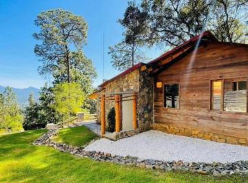 Casa · 300m² · 2 Recámaras · 2 Estacionamientos · Casa en Renta con 2 Recámaras Zona Avandaro