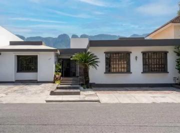 1 · Terreno Residencial en Venta en Fuentes del Valle, San Pedro Garza García