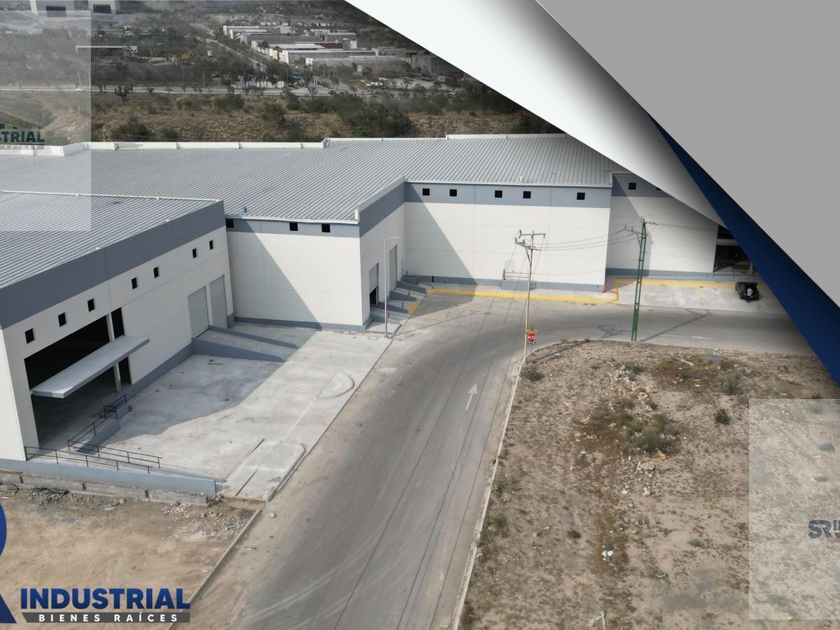 Nave Industrial en Renta en Santa Catarina