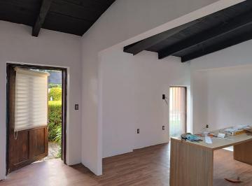 Local comercial · 25m² · 1 Estacionamiento · Local Para Oficina en Renta en La Finca de Adobe, Metepec