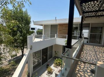 Casa de 3 habitaciones, San Andrés Cholula · Magnifica Casa en Venta o Renta, Parque Potosi, Lomas de Angelopolis
