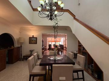 Casa de 5 habitaciones, Benito Juárez · Casa de 308 m² con 5 Recámaras en Venta en Piedad Narvarte