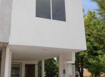Casa en condominio de 2 habitaciones, Puebla · Casa en Venta Remodelada en Los Héroes