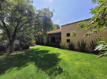 Casa de 4 habitaciones, Aguascalientes · Casa en La Herradura