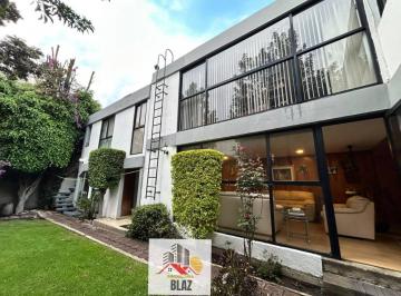 Casa de 5 habitaciones, Naucalpan de Juárez · Casa con Gran Potencial Para Crear El Hogar de Tus Sueños.