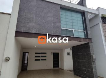 Casa de 3 habitaciones, Monterrey · Casa en Venta – Cumbres Santa Clara, Monterrey