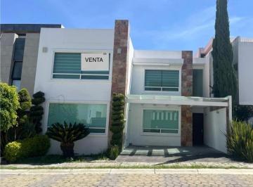 Casa de 4 habitaciones, Ocoyucan · Casa en Venta Lomas de Angelópolis