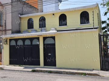 Casa de 3 habitaciones, Toluca · Venta de Casa en Calle Puerto de Acapulco, Metepec, Edo. de México