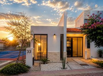 Casa de 2 habitaciones, El Marqués · Casa de Una Planta en Ciudad Maderas, Hermosa y de Oportunidad!