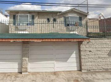 Casa de 4 habitaciones, Toluca · Venta de Casa en Estado de Mexico Municipio de Toluca Colonia Morelos Primera Seccion