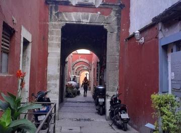 Bodega comercial de 1 habitación, Cuauhtémoc · Pequeña Bodega en Venta en La Colonia Centro