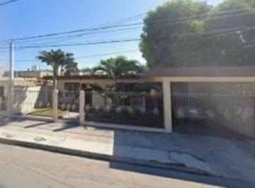 PROPIEDAD DE EXCELENTE PLUSVALÍA DE UNA PLANTA CON
AMPLIO FRENTE, COCHERA TECHAD · Calzada Veracruz 271, Andara, 77010 Chetumal, Quintana Roo