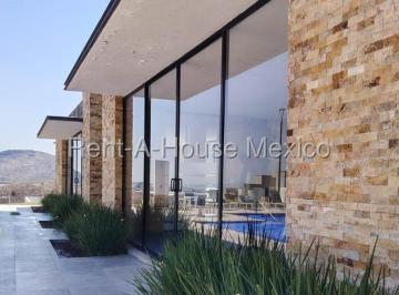 Casa de 3 habitaciones, El Marqués · Casa Moderna con Roof Garden y Amenidades Club – Capital Sur
