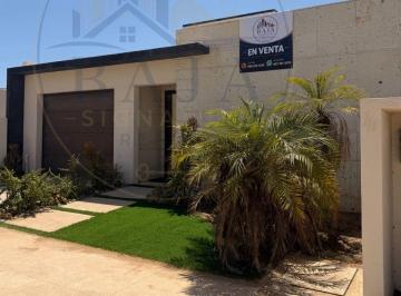 Casa de 3 habitaciones, Playas de Rosarito · Casa de un Piso en Venta en Mision Viejo - Rosarito