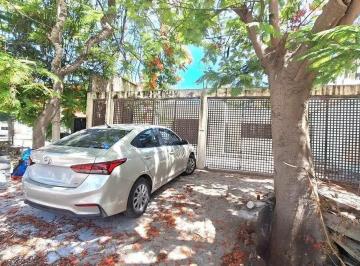 1 · Casa con Ubicación Privilegiada y Gran Potencial de Plusvalía en Chelem Puerto