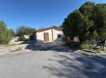 Casa de 3 habitaciones, Saltillo · Casa Renta Camino a Los Valdez, Area Norte, 1 Planta, Cel. 8