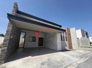 Foto principal · Casa en Venta de 1 Sola Planta en Hacienda Santa Ana Residencial | Al Norte de Saltillo