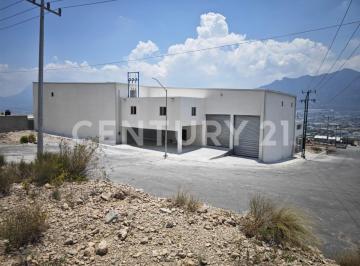 Bodega comercial · 997m² · 1 Recámara · 4 Estacionamientos · Bodega en Renta | Santa Catarina, Nl | Parque 100