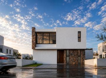 Casa de 3 habitaciones, Querétaro · Casa en Venta en Preserve Juriquilla, Amenidades Exclusivas, Calidad de Vida!