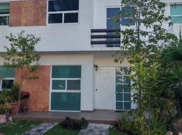 Casa de 3 habitaciones, Solidaridad · Casa en Renta en Fraccionamiento Playa del Sol