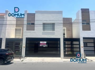 Casa · 180m² · 3 Recámaras · 2 Estacionamientos · Casa - Cumbres Elite