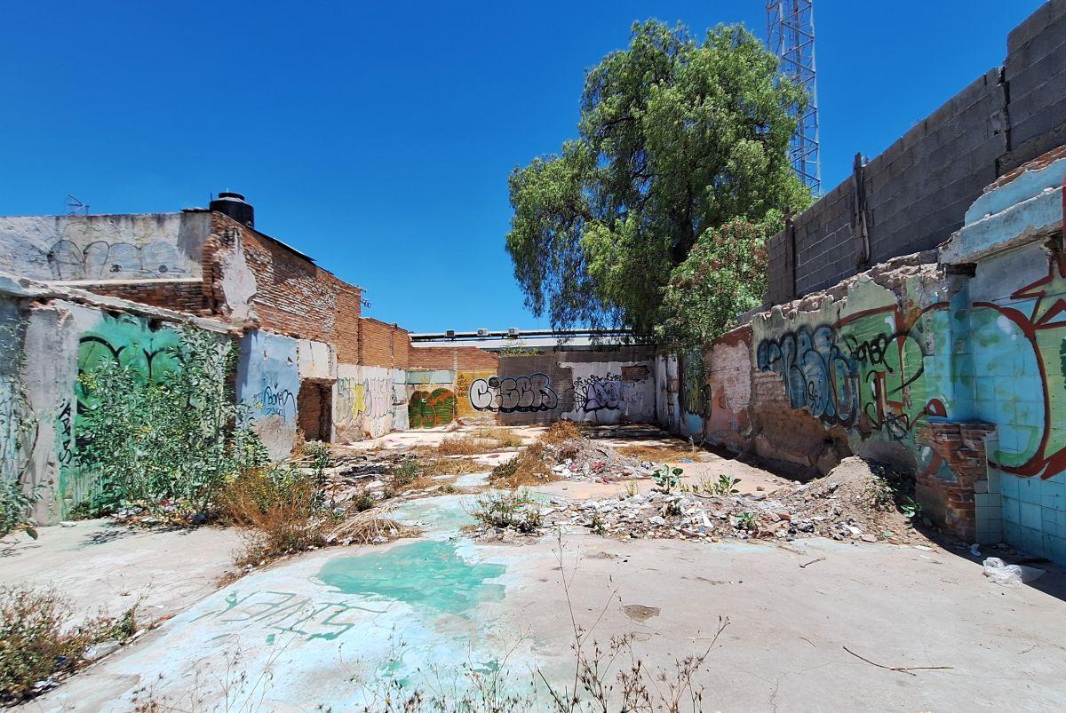 Commercial and Residential Land of 255 m&sup2; for Sale in Barrio de Tlaxcala, S.L.P.