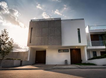 Casa de 3 habitaciones, Corregidora · Casa en Venta en Cañadas del Arroyo, Diseño de Autor, Roof Garden, Hermosa!