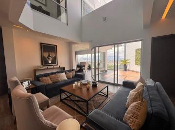 Casa · 808m² · 4 Recámaras · 8 Estacionamientos · Venta Casa en Lomas de Bellavista Vila Punta Atizapan