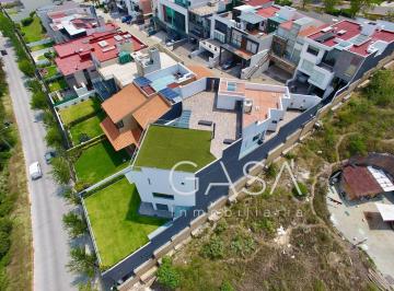 Casa · 808m² · 4 Recámaras · 8 Estacionamientos · Venta Casa en Lomas de Bellavista Vila Punta Atizapan