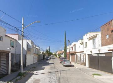 Casa en Venta de 3 habitaciones · Venta de Casa en Colonia Lomas de Sta Anita Aguascalientes