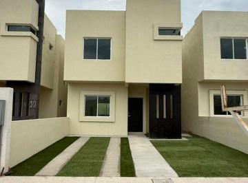 284c3a599b2610746ab65478dcc243c4c1fcf48edc569d2c5b12b5009ab33587 · Se Vende Casa en Fracc Residencial