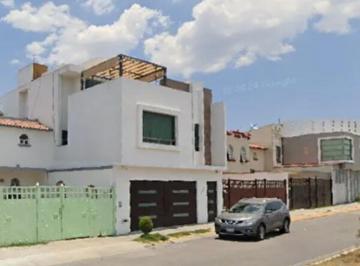 Casa de 3 habitaciones, Pachuca · Venta de Casa en Puerta de Hierro, Pachuca, Hidalgo
