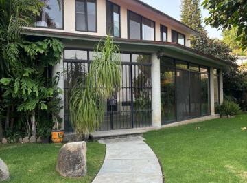 Casa de 4 habitaciones, Cuernavaca · Se Renta Amplia Casa Al Norte de Cuernavaca Rancho Cortes con Jardín y Alberca