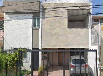 Casa de 3 habitaciones, Zapopan · ¡Liquidacion! Casa Zapopan Jalisco: Ahorro y Plusvalia. Oportunidad Remate C. P. 45089