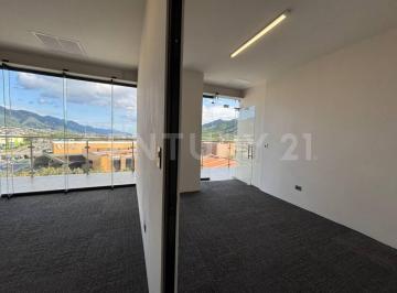 Oficina · 125m² · 4 Estacionamientos · Oficina en Venta | Carretera Nacional, Valle Alto | Monterrey, Nl