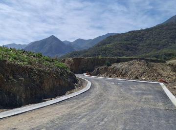 fe92cca99b90609f15bede5ce682ce88fa33fce67d621ff64cf5ce1e2dacf742 · Terrenos Urbanizados Valle Alto | Fraccionamiento Privado