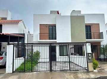 Casa · 101m² · 3 Recámaras · 2 Estacionamientos · Casa en Venta, Residencial Horizontes, Irapuato