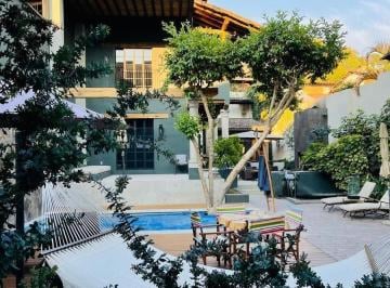 Casa · 450m² · 5 Recámaras · Casa en Venta en Valle de Bravo