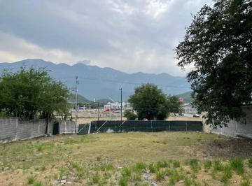 1 · Terreno Comercial en Renta El Uro
