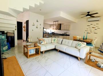 Casa · 143m² · 3 Recámaras · 2 Estacionamientos · Renta Hermosa Casa Amueblada en El Encuentro Playa del Carmen P3871