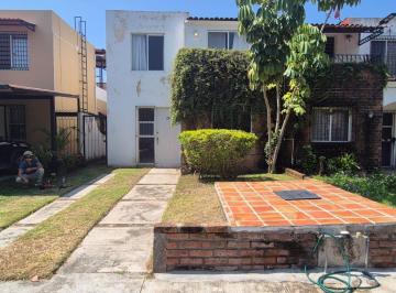 Casa · 112m² · 3 Recámaras · 1 Estacionamiento · Casa Venta Villas Universidad Puerto Vallarta