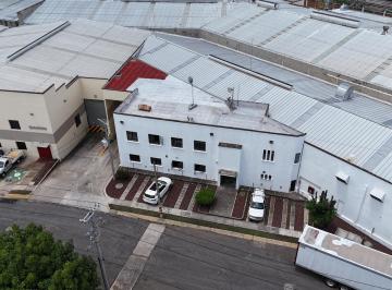 Bodega comercial · 1037m² · 6 Estacionamientos · Bodega Industrial en San Juan de Ocotan