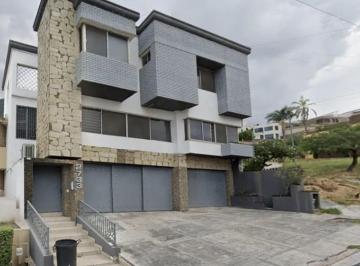 Casa de 4 habitaciones, Monterrey · Casa Adjudicada en Las Cumbres, Monterrey Nuevo León