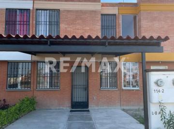 Casa · 84m² · 3 Recámaras · 1 Estacionamiento · Casa en Venta - (4)