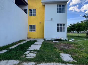 Casa · 160m² · 3 Recámaras · 2 Estacionamientos · Casa en Renta - (4)